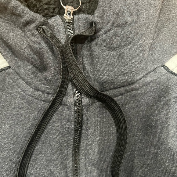 Women oversized PINK hoodie - Picture 2 of 5